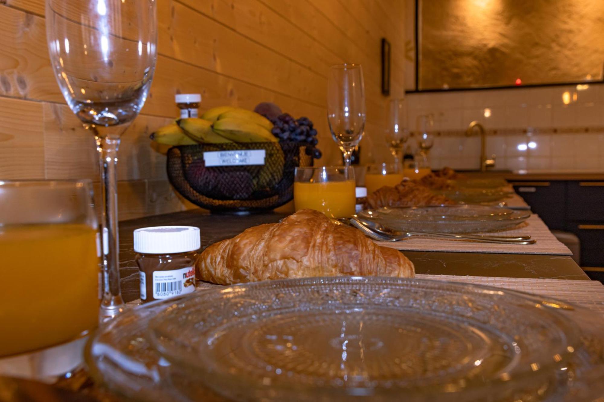 Le Chalet Saint-Pardoux-la-Rivière エクステリア 写真