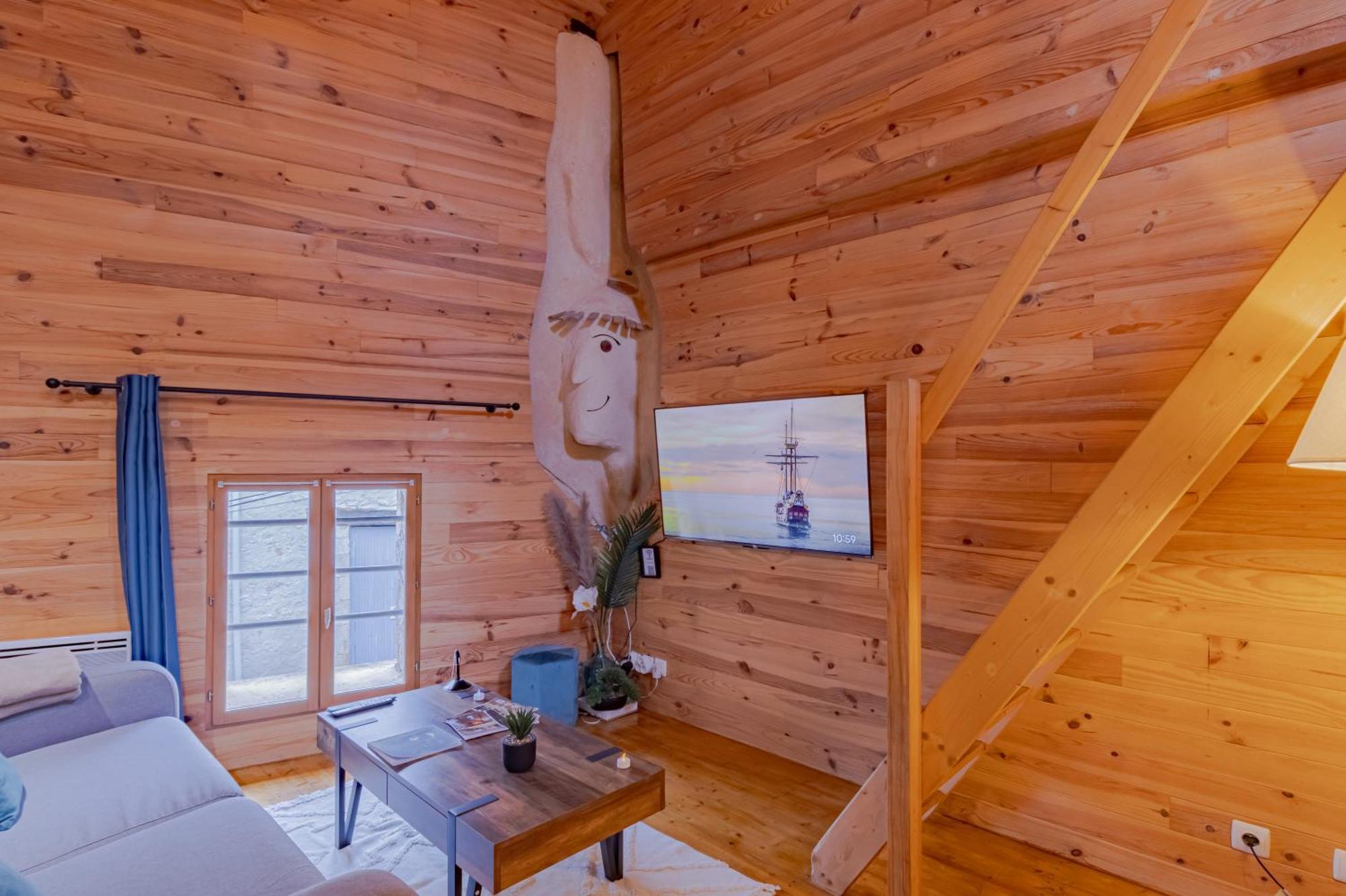 Le Chalet Saint-Pardoux-la-Rivière エクステリア 写真