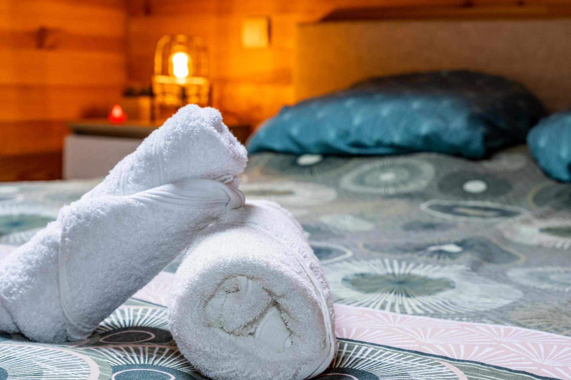 Le Chalet Saint-Pardoux-la-Rivière エクステリア 写真
