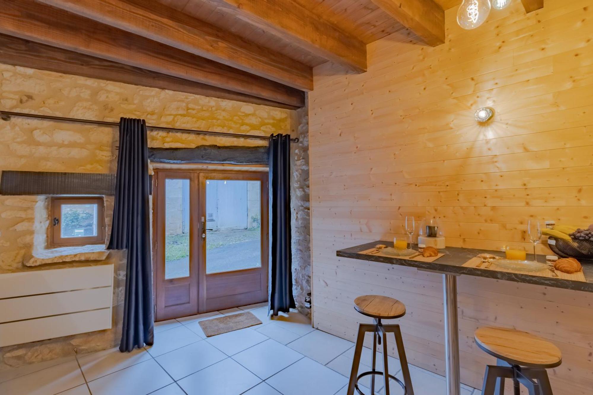 Le Chalet Saint-Pardoux-la-Rivière エクステリア 写真