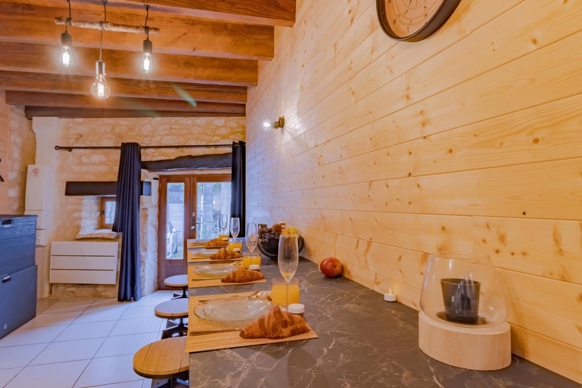 Le Chalet Saint-Pardoux-la-Rivière エクステリア 写真