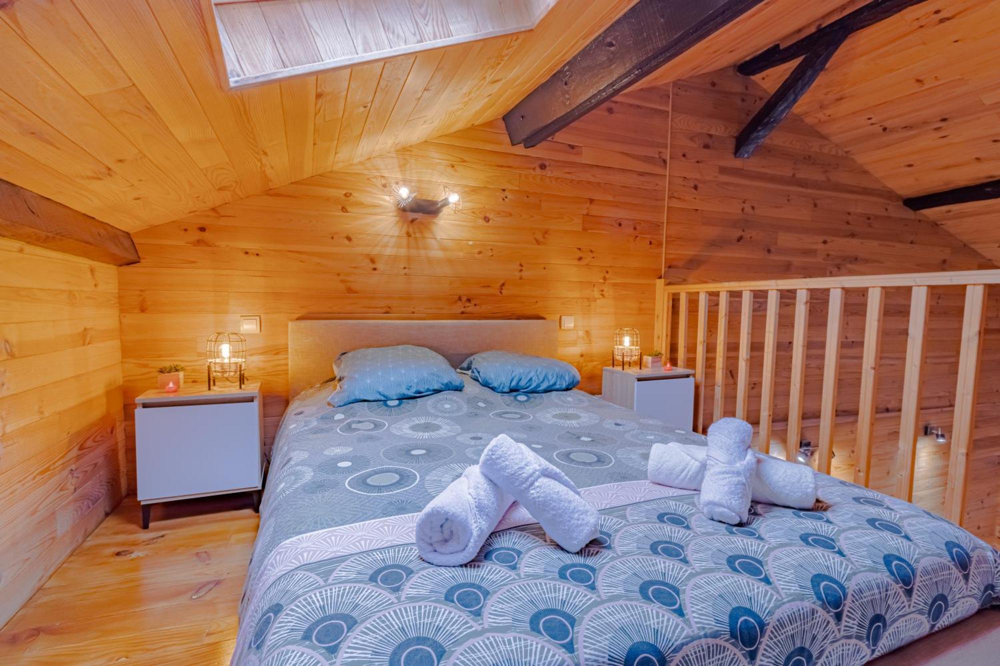 Le Chalet Saint-Pardoux-la-Rivière エクステリア 写真